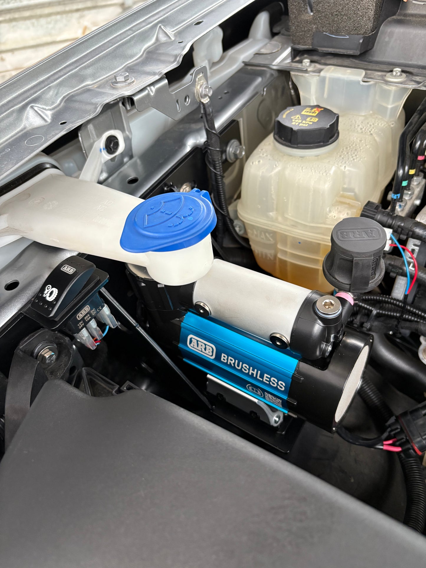 Next Gen Ranger / Everest Arb Single Brushless Compressor mounting bracket