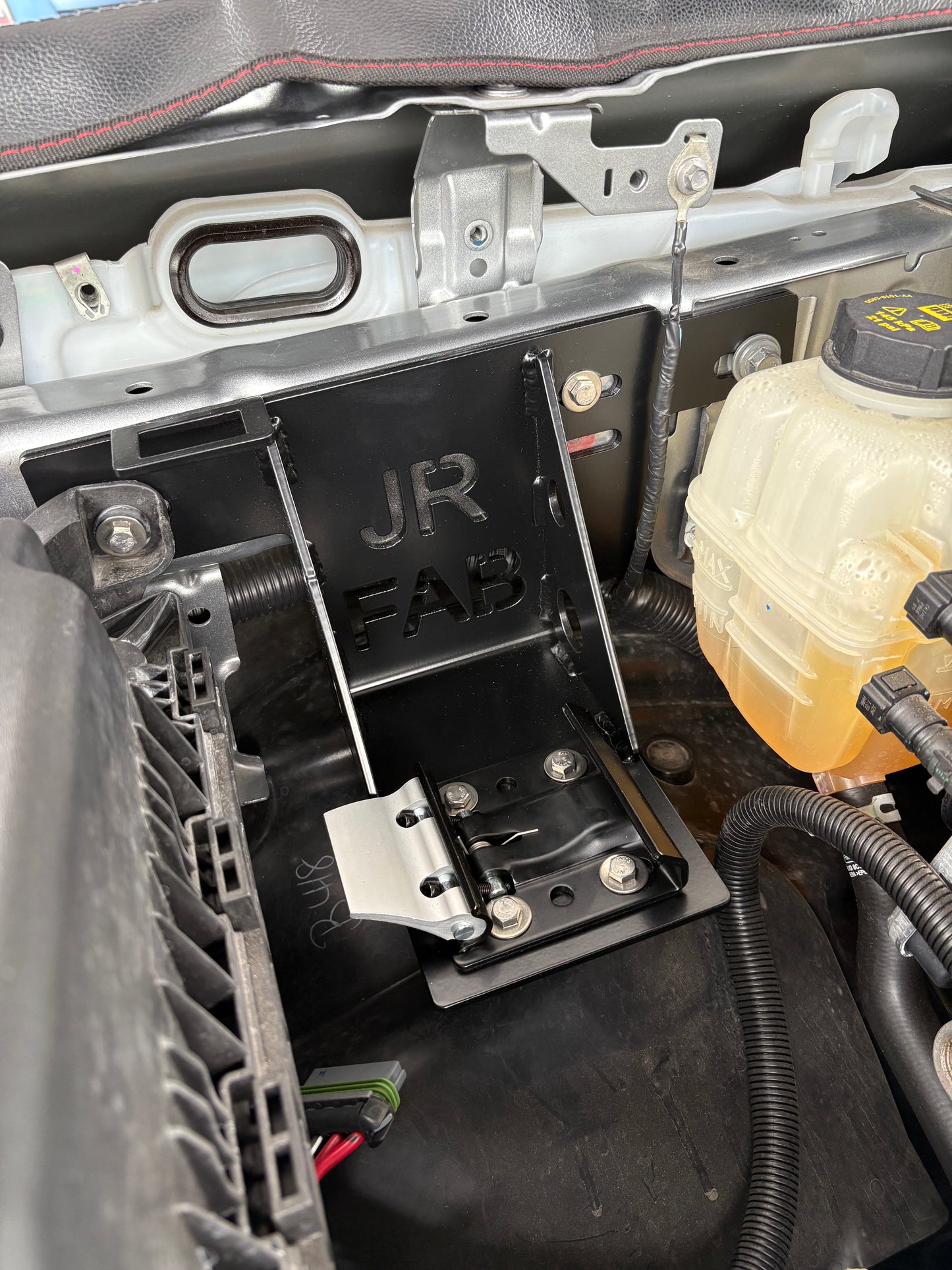 Next Gen Ranger / Everest Arb Single Brushless Compressor mounting bracket